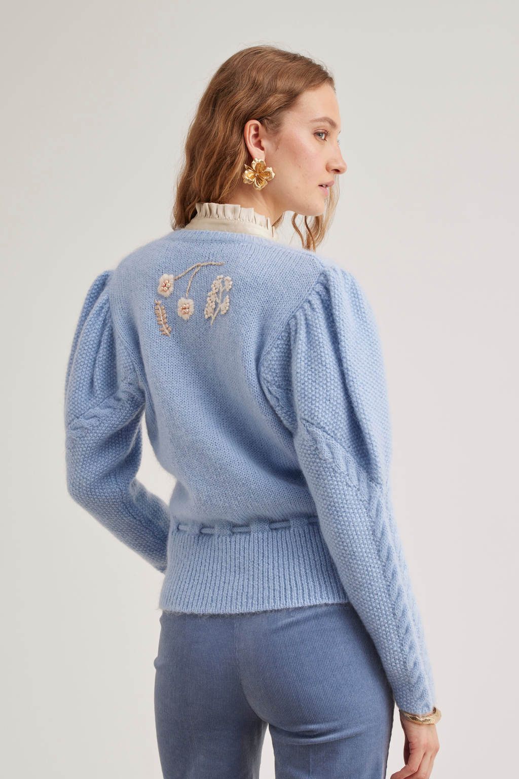 Colette Cardigan Bluebell – Handknitted & Handembroidered Cardigan