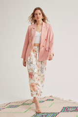 Grace Blazer, Rose