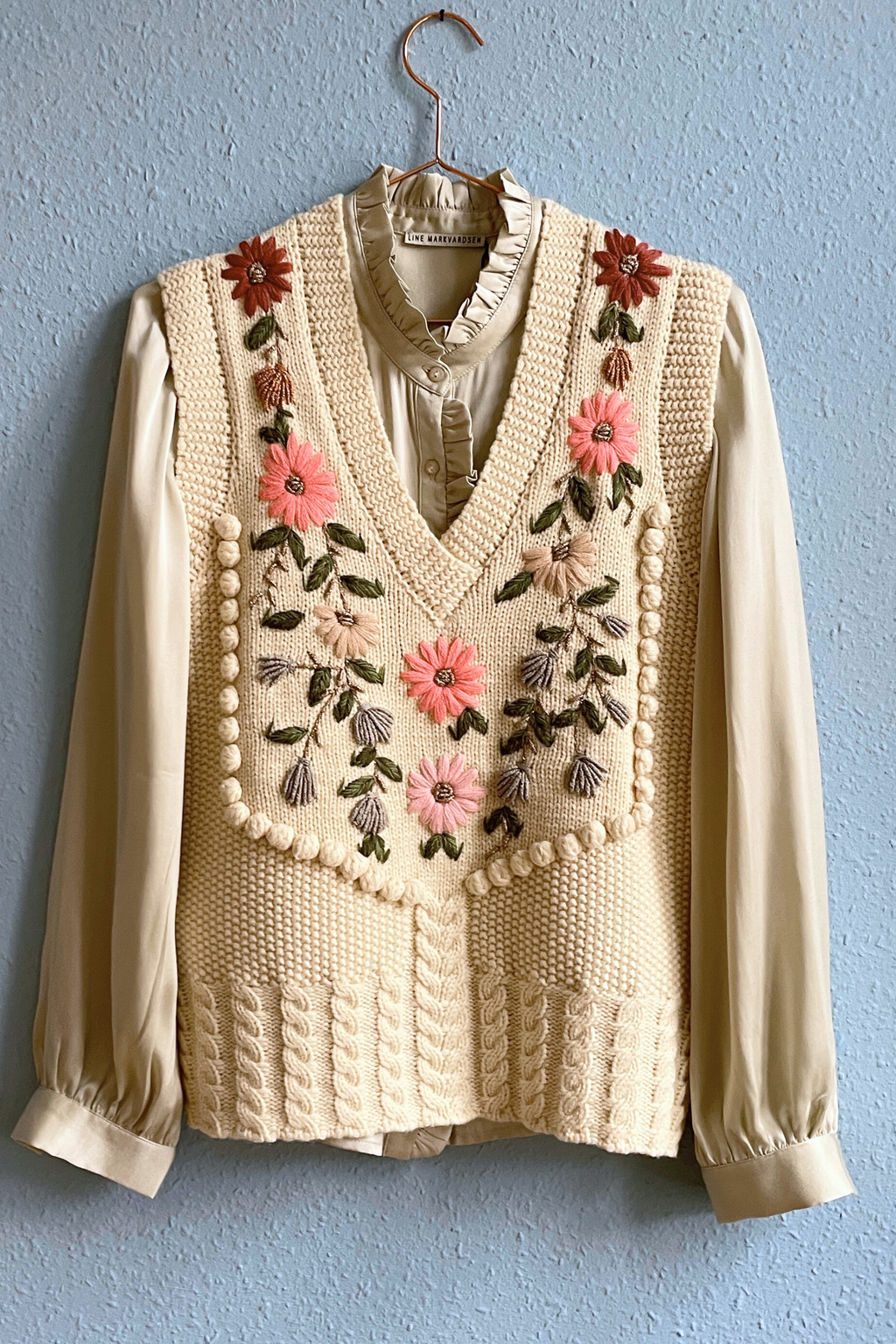 Jodie Vest, Ivory Rose – Line Markvardsen