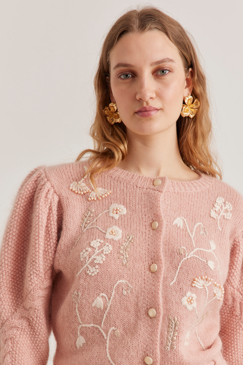 Colette Cardigan, Rose