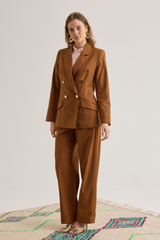 Grace Blazer, Cinnamon