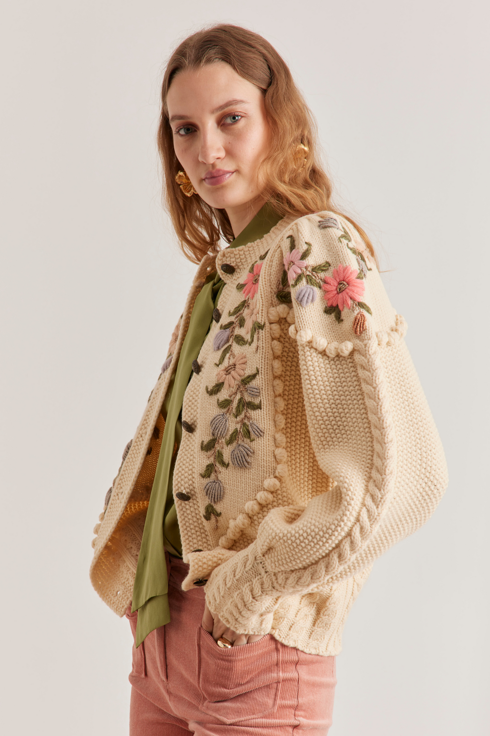 トップス yilon ROSE RIBBON CARDIGAN ivory Holly Cardigan, Ivory Rose – Line Markvardsen