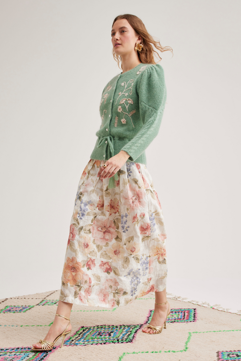 Colette Cardigan, Jade