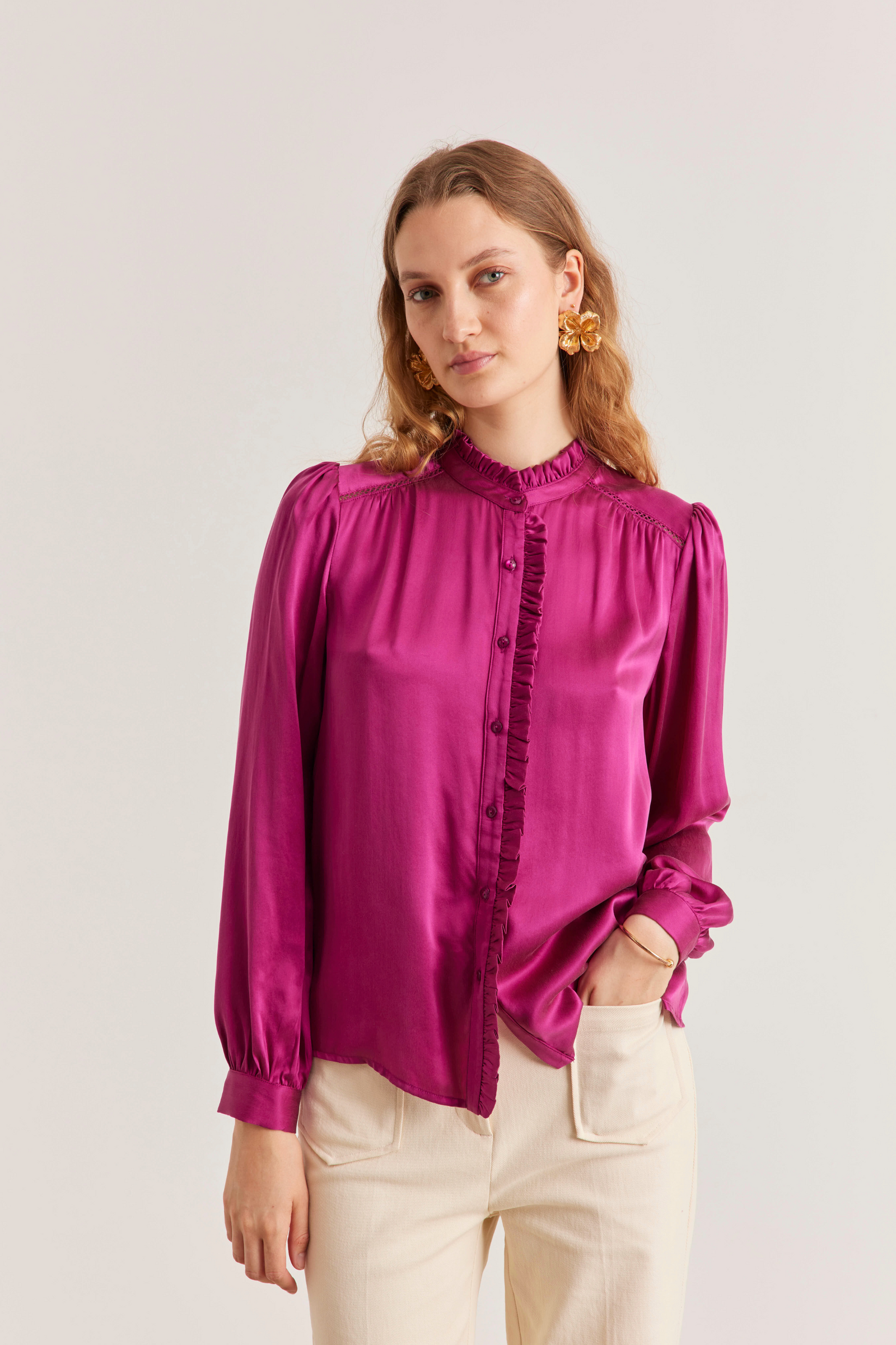 トップス Orchid Embroidered Collar Shirt Orchid Embroidered Collar トップス Orchid Embroidered Collar Shirt Orchid Embroidered Collar